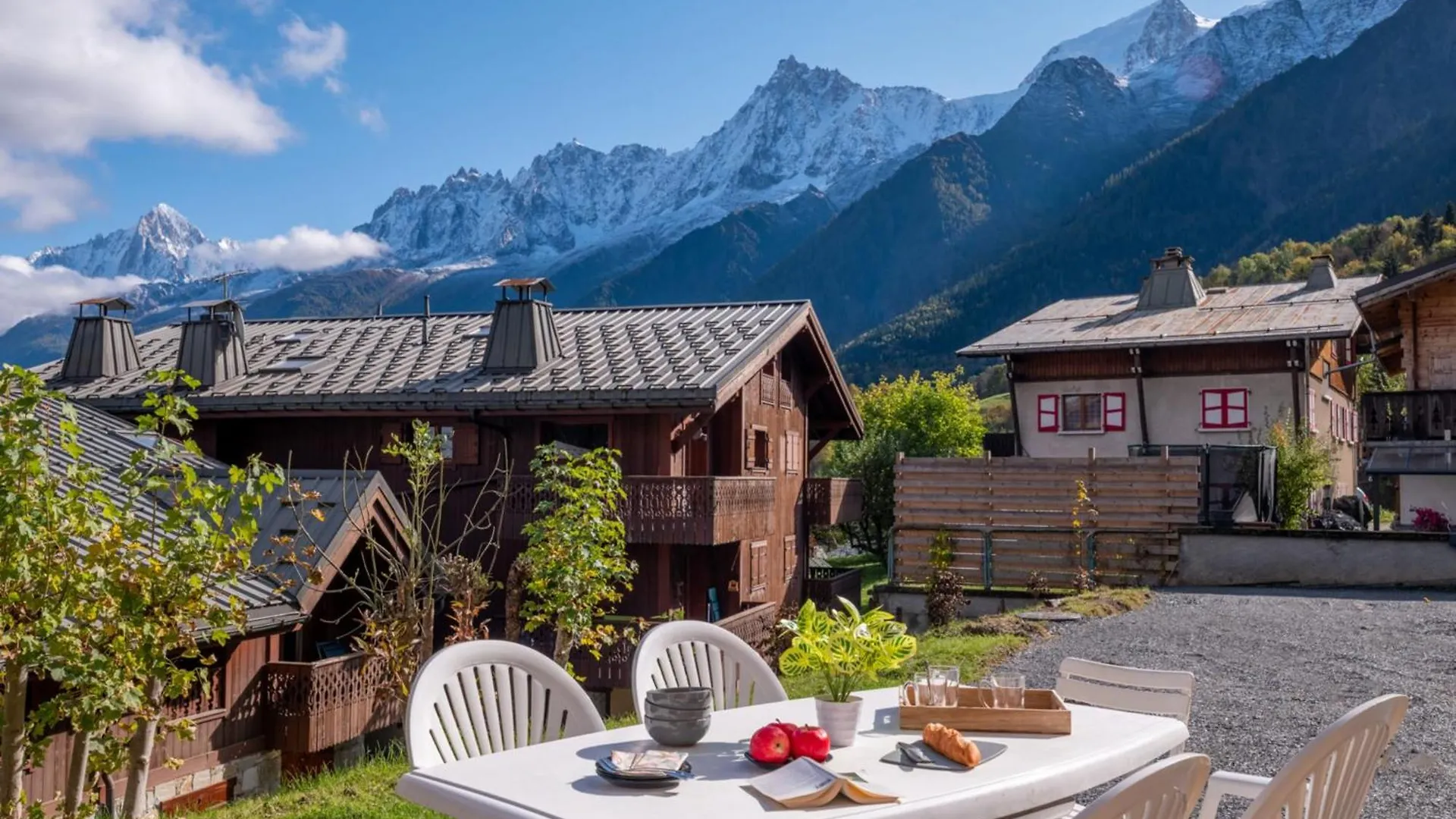 Cosy Apartment At The Foot Of The Slopes Les Houches France